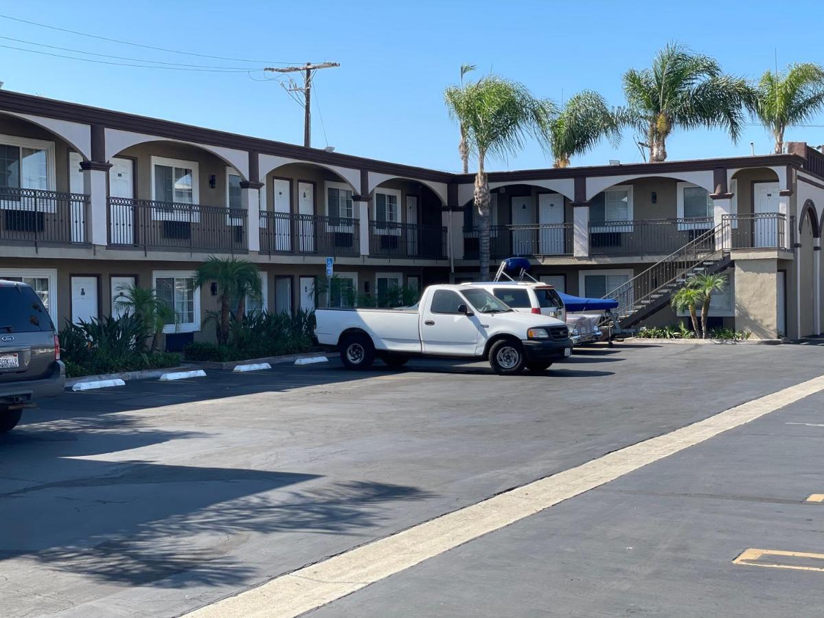 Legacy Inn & Suites Anaheim Ngoại thất bức ảnh