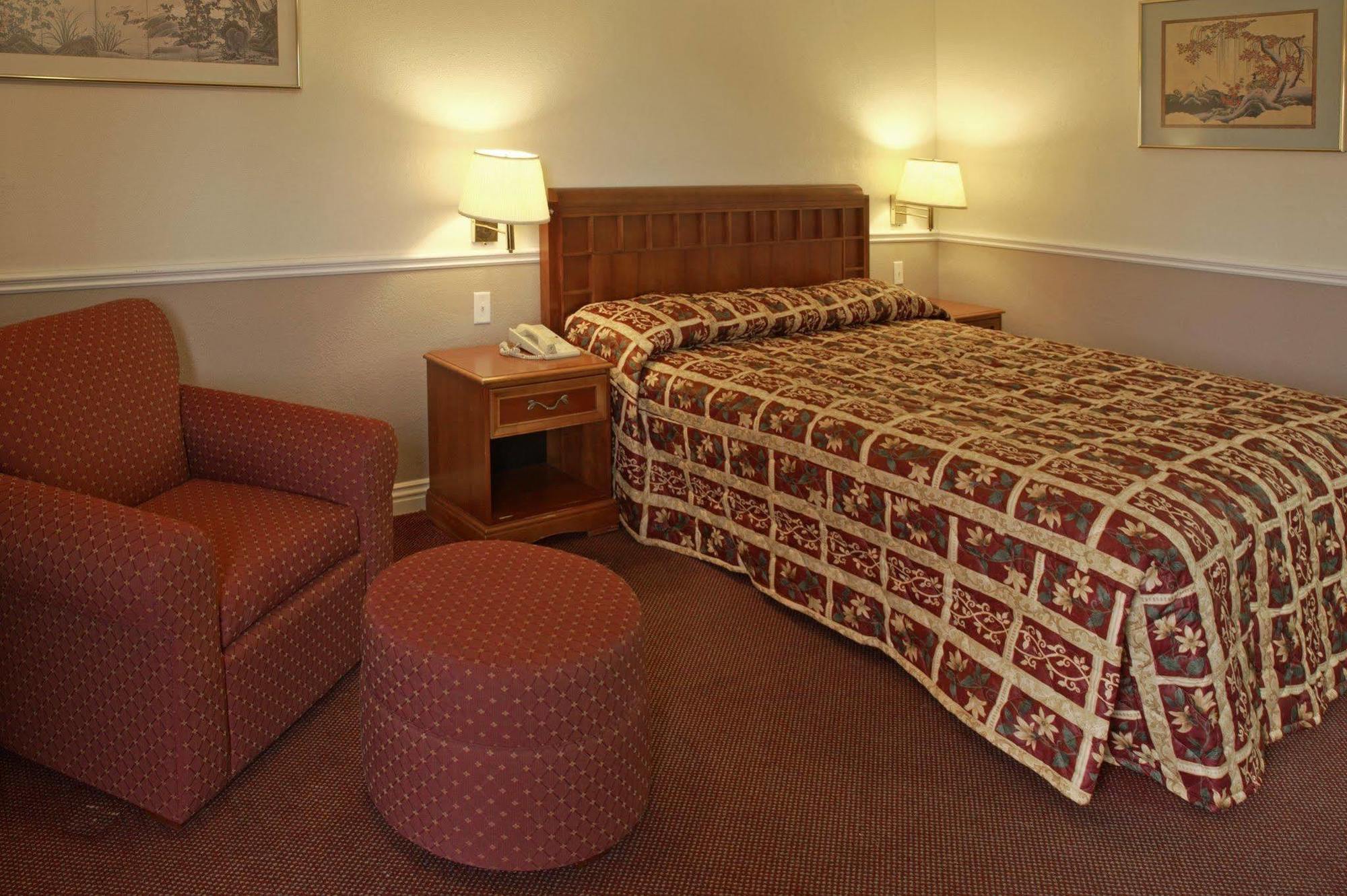 Legacy Inn & Suites Anaheim Ngoại thất bức ảnh
